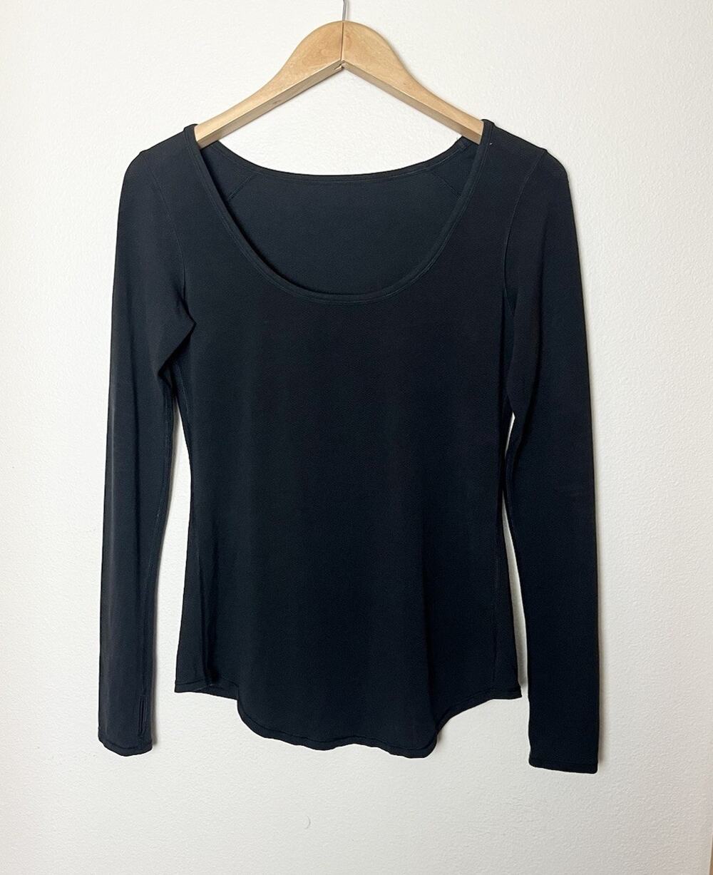 Lululemon Long Sleeve Shirt Women’s Medium Large Black Yoga Athletic Athleisure